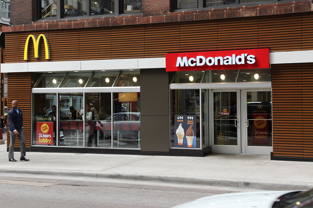 Is McDonald's Open On Christmas Eve 2023? McDonald's Christmas Day Hours